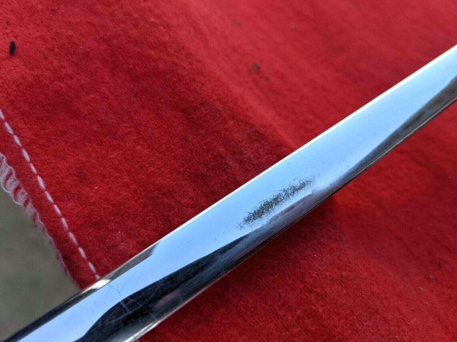 65 - 80 ROLLS ROYCE SILVER SHADOW FRONT WINDSHIELD WINDSCREEN FRAME UB12470