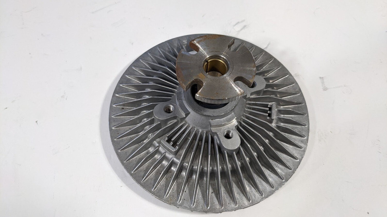 ECP ROLLS ROYCE SILVER SHADOW COOLING viscous FAN CLUTCH UE37061 NEW