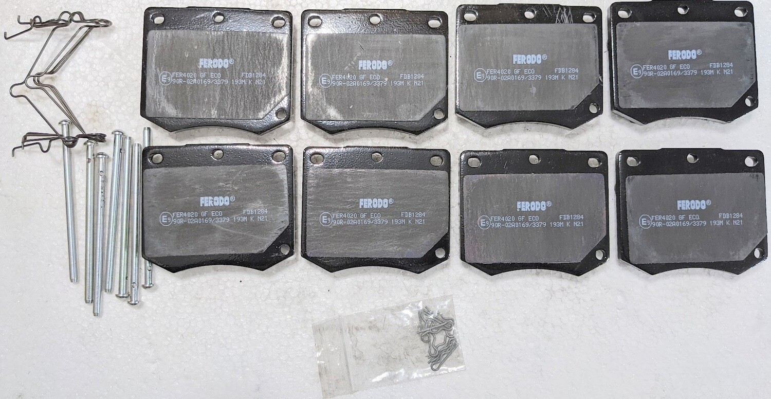 Rolls Royce Silver Spirit Corniche FRONT brake pads Pads CD6381 VIN 1001 to 20k