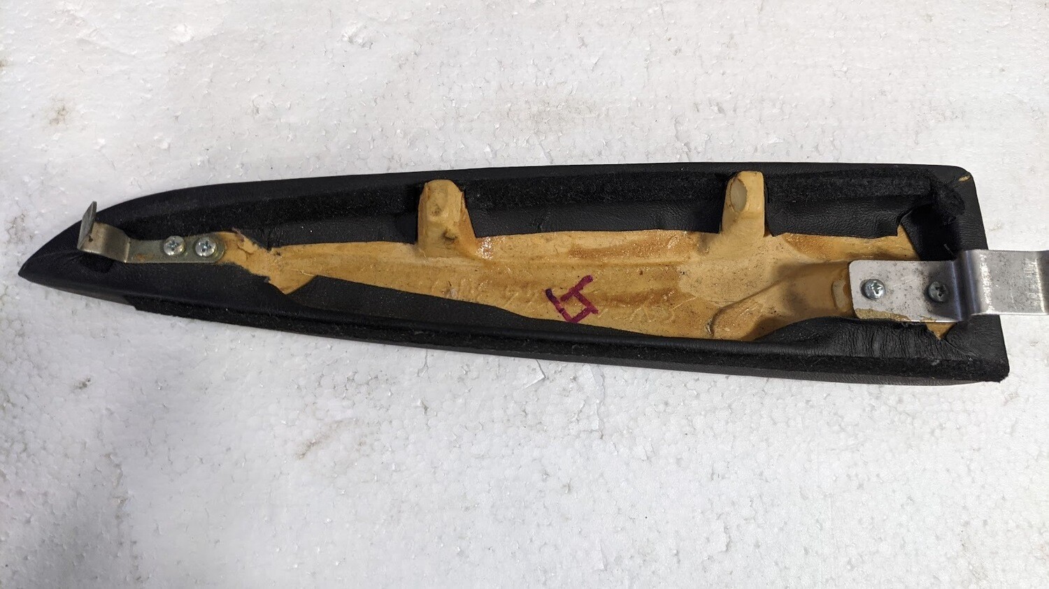 FERRARI 360 SPIDER PART LEFT DOOR PANEL ARM REST 65944600