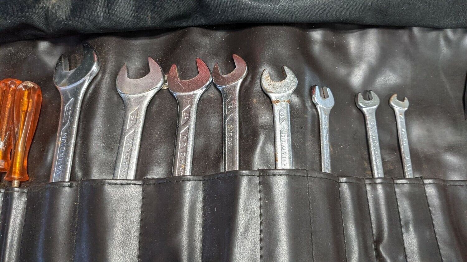 FERRARI 308 GTSi QV tool kit screwdriver , wrenches, pliers and pouch
