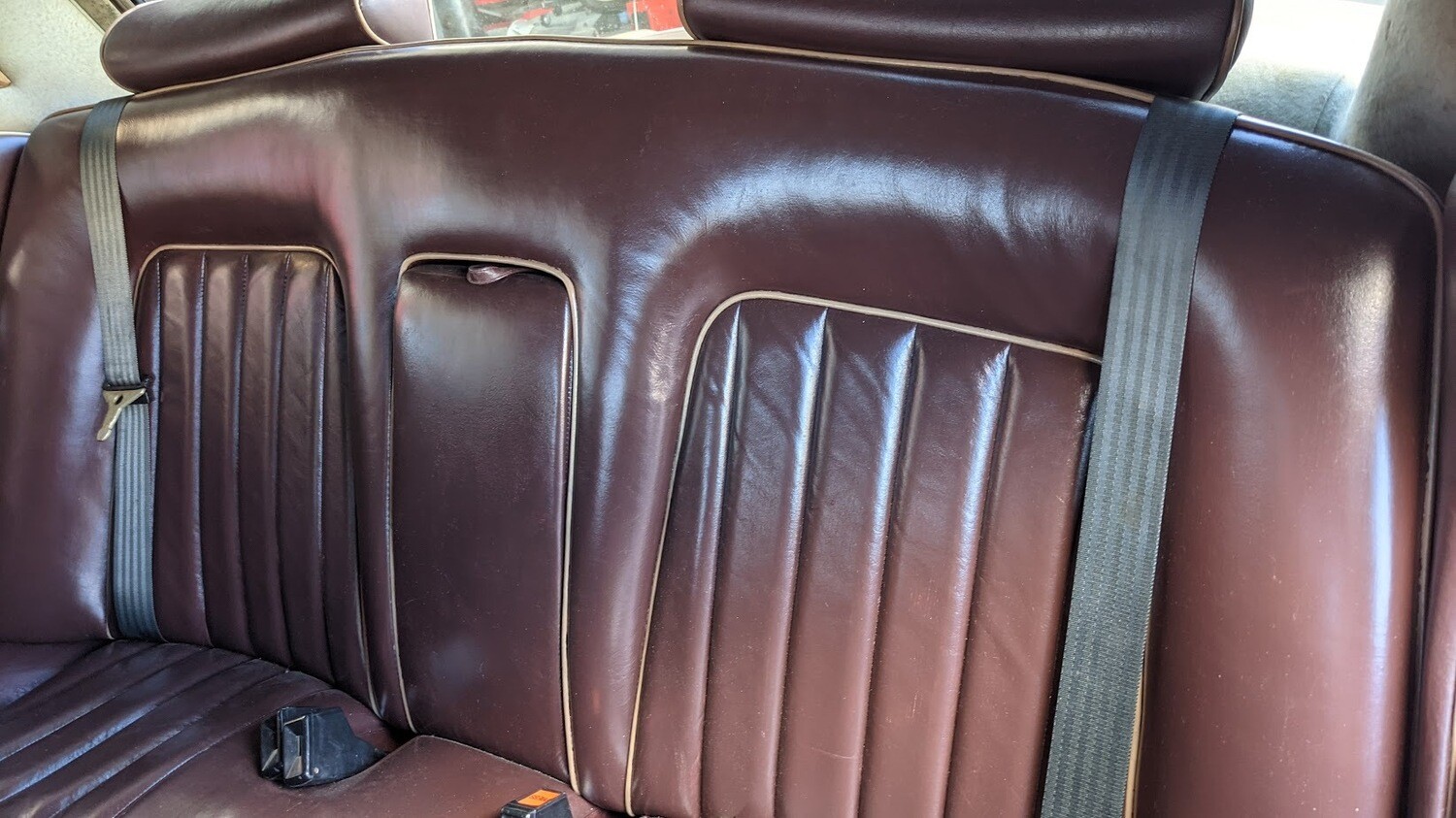 70 to 80 ROLLS ROYCE SILVER SHADOW front and rear seat brown and cream