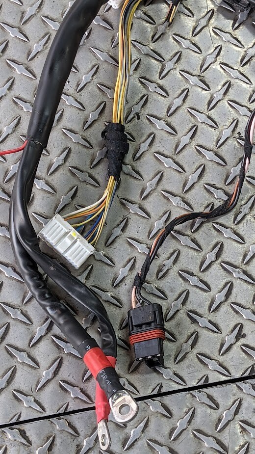 FERRARI 360 SPIDER PART, RIGHT SIDE TUNNEL CABLE 198555