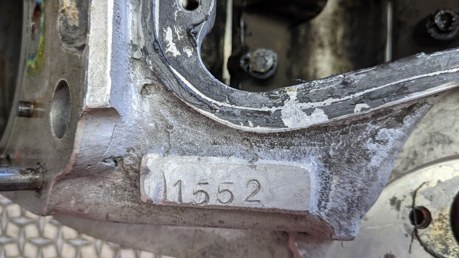 1966 Rolls Royce Silver Shadow engine block in good condition UE36012