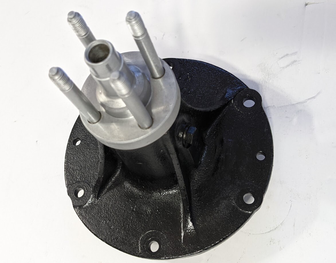 Rolls Royce Silver Spirit SHADOW WATER PUMP PRE OWNED UE41093
