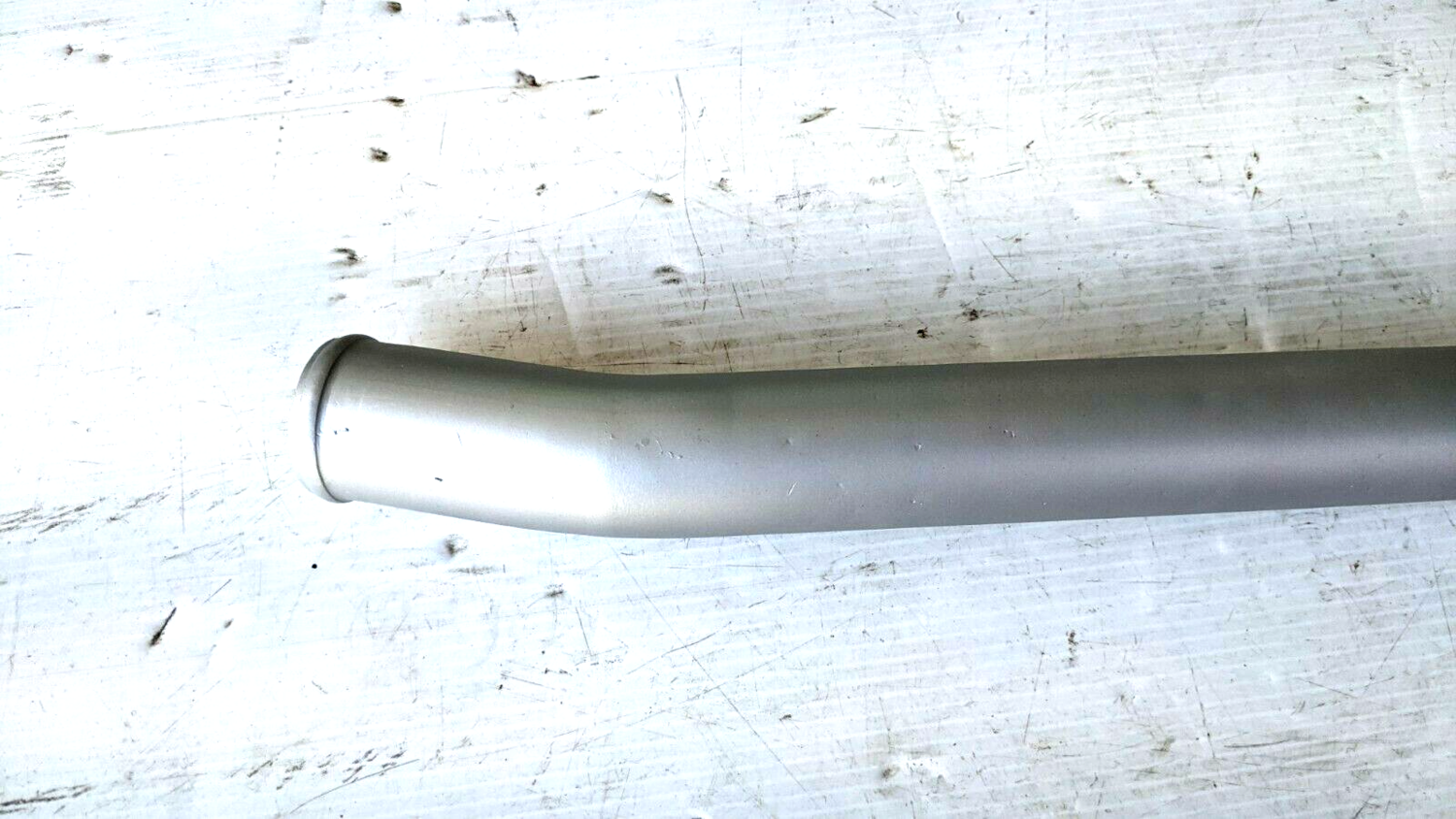relist FERRARI 308 PARTS GTS TOP OF ENGINE COOLING PIPE 115136