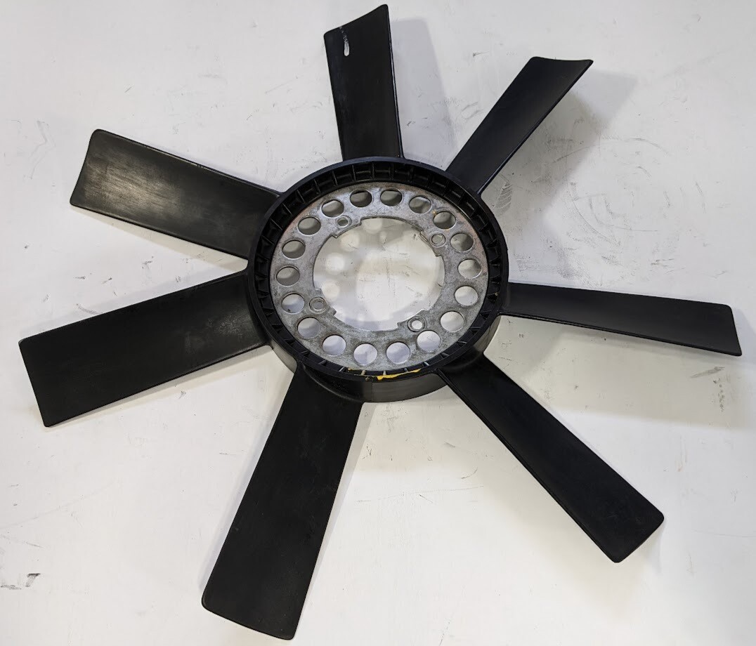 ROLLS ROYCE SPIRIT SPUR  SHADOW CORNICHE  FAN BLADES PLASTIC UE40358