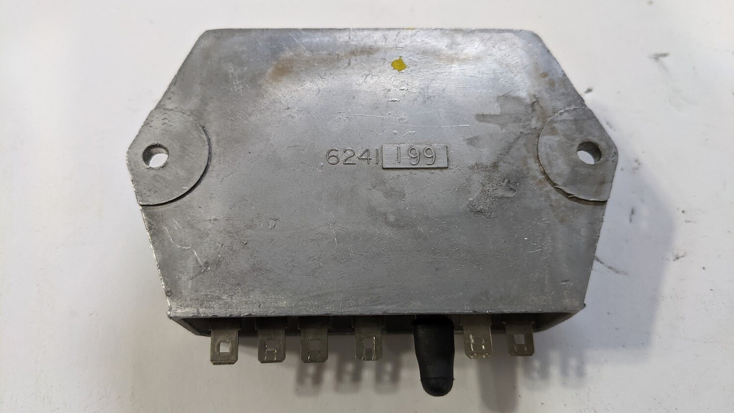 Rolls Royce Silver SHADOW SPUR ALTERNATOR VOLTAGE REGULATOR FOR CAV UD21370