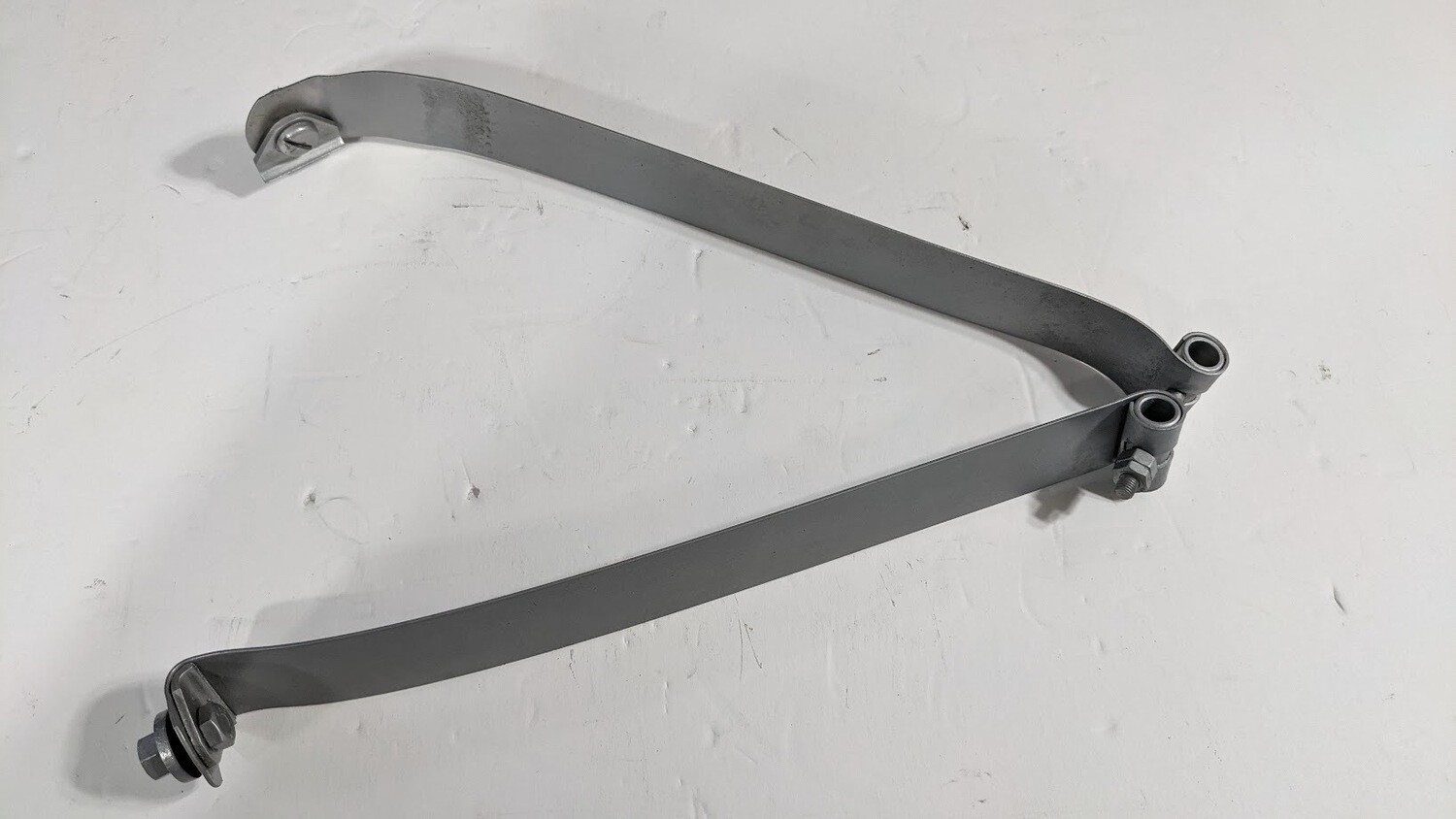 ROLLS ROYCE SILVER SHADOW FUEL TANK RETAINING STRAP 	UR19864 AND UR19865