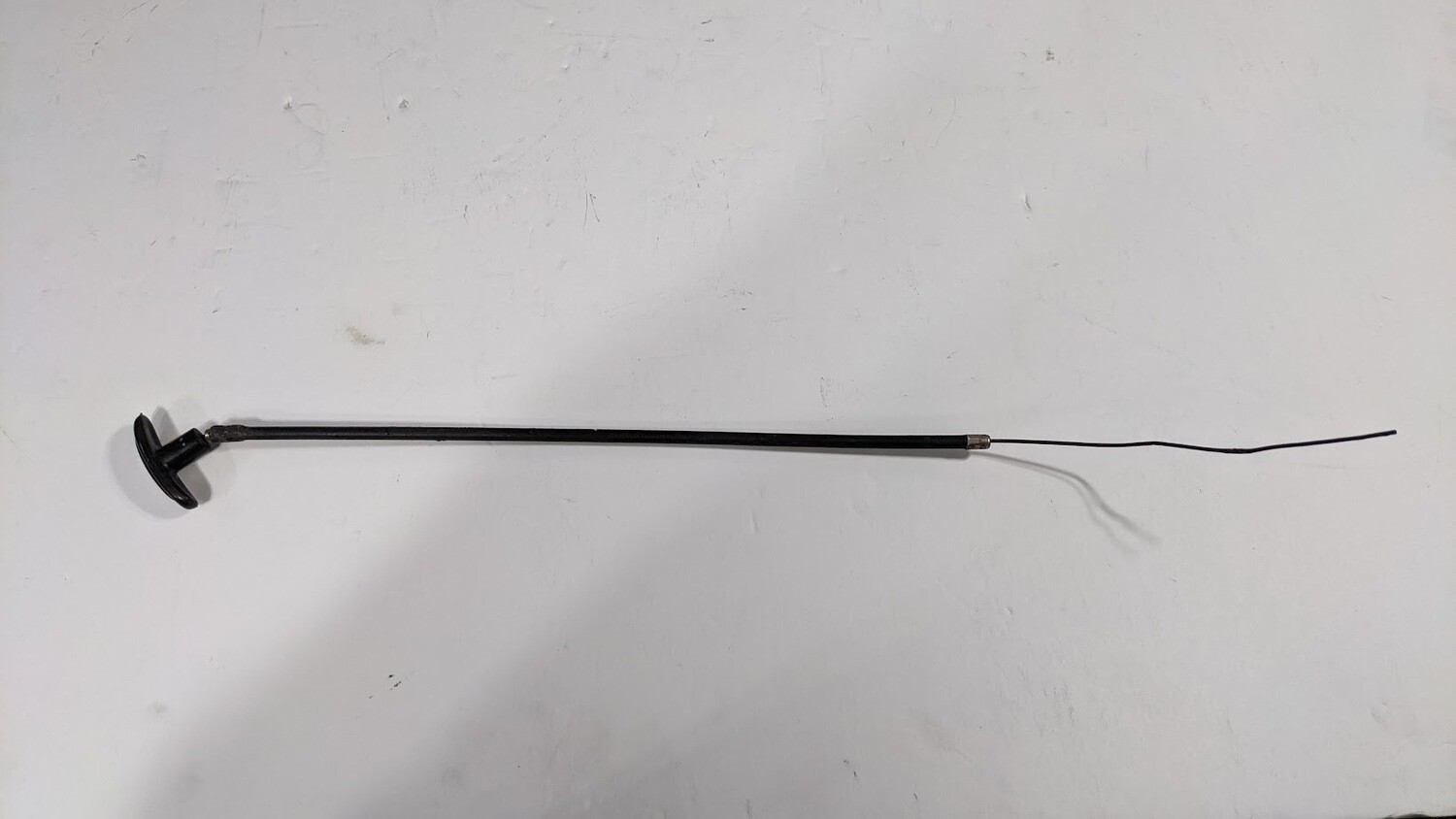 FERRARI 348 PARTS EMERGENCY GAS CAP LID RELEASE CABLE AND HANDLE 62830400