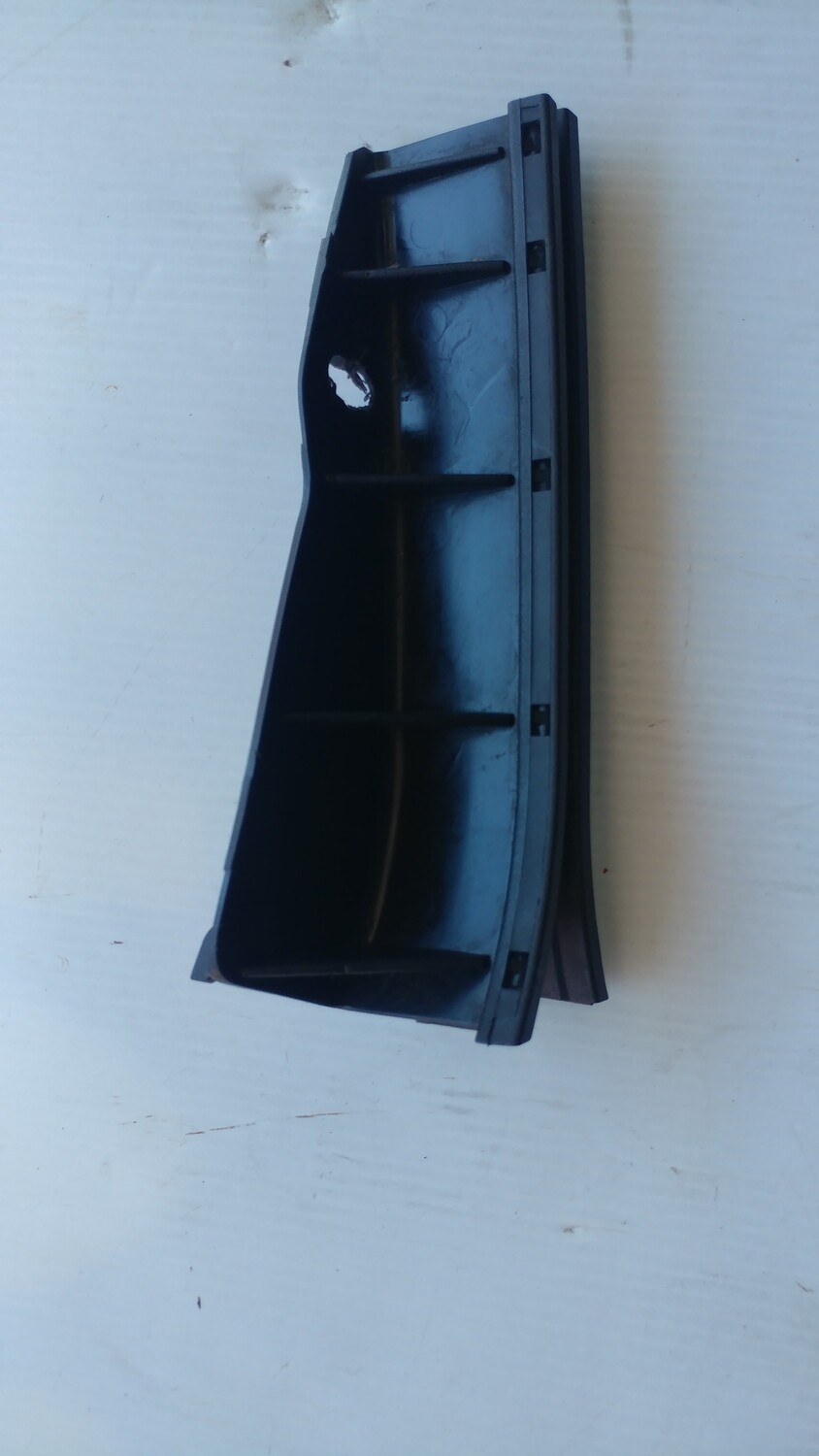 FERRARI 348 PARTS RIGHT WINDOW  FRONT GUIDE 62122700