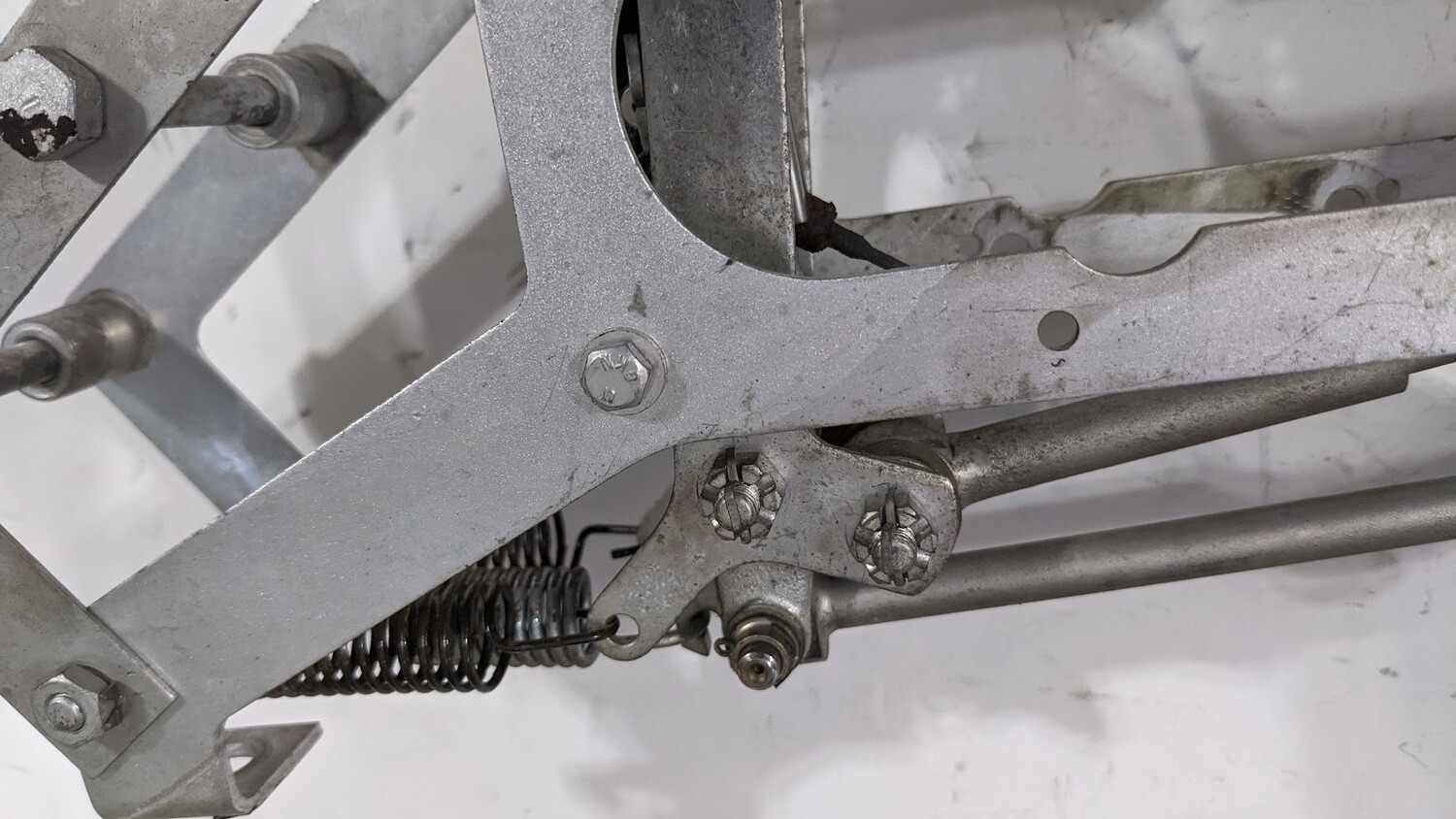ROLLS ROYCE SILVER SHADOW CORNICHE foot brake pedal ASSEMBLY UR18426