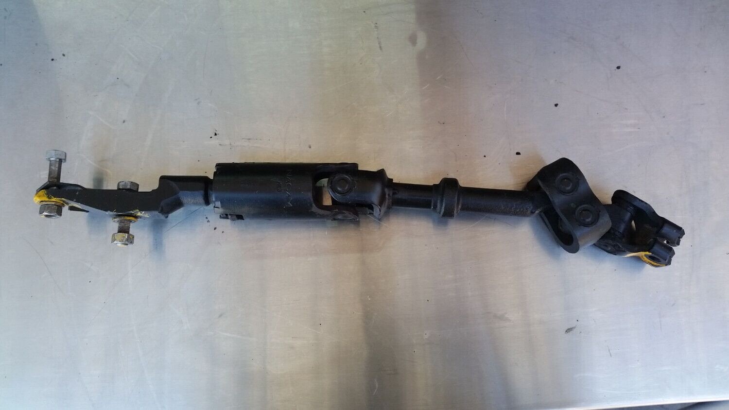 1998 ROLLS ROYCE SILVER SPUR steering COLUMN LOWER SHAFT U JOINT UR71398