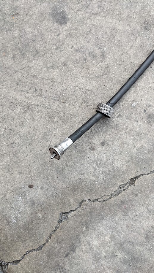 ROLLS ROYCE SILVER SHADOW I PART SPEEDOMETER CABLE TO transmission