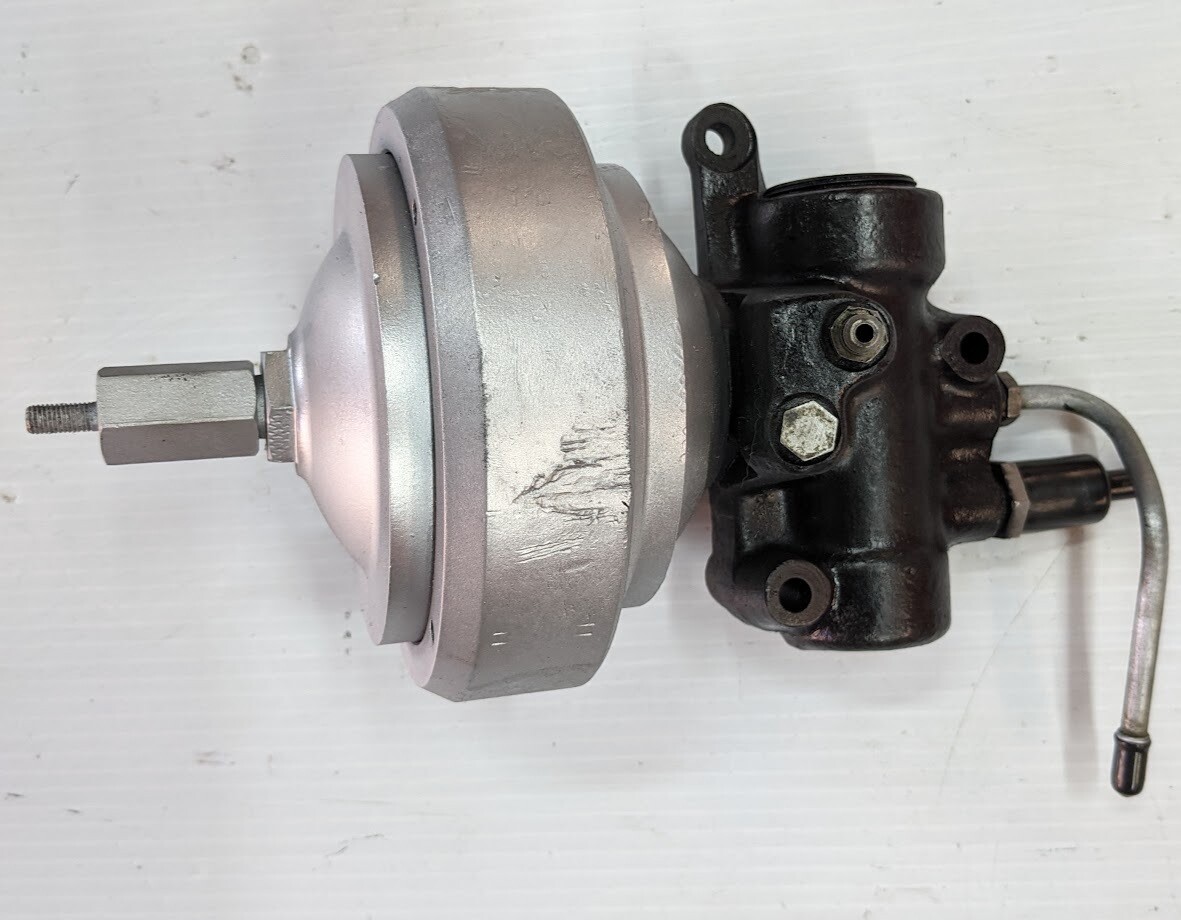 LATE ROLLS ROYCE SILVER SHADOW CORNICHE Wraith ACCUMULATOR AND VALVE UE39519