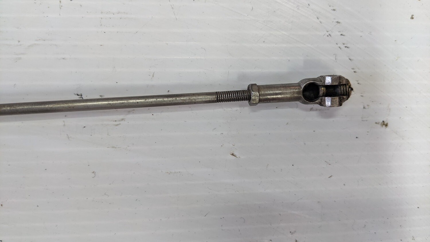 Rolls Royce Silver Shadow II and Corniche THROTTLE ROD UE34952