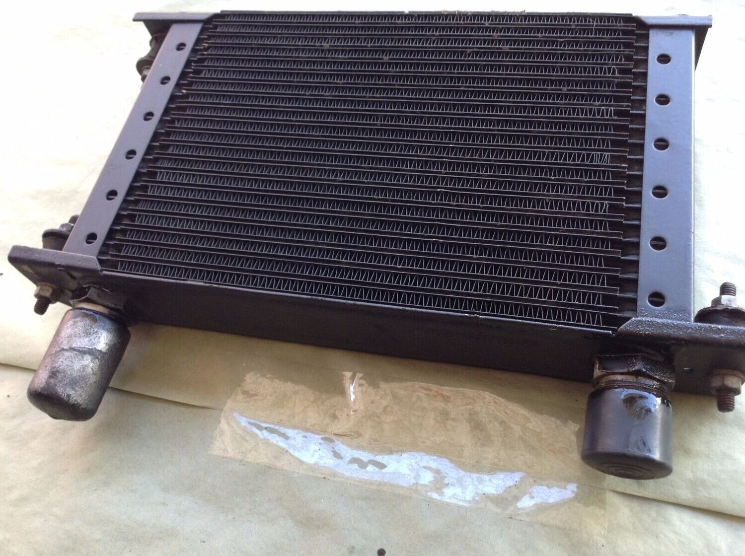 81 - 91 ROLLS ROYCE SILVER SPUR OIL ENGINE COOLER
