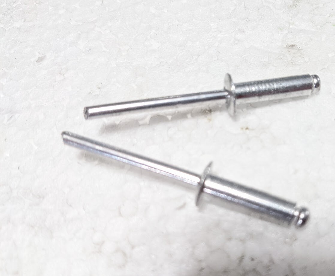 FERRARI 308 GTSi  FLOOR JACK HOLDING BRACKET AND STRAP -