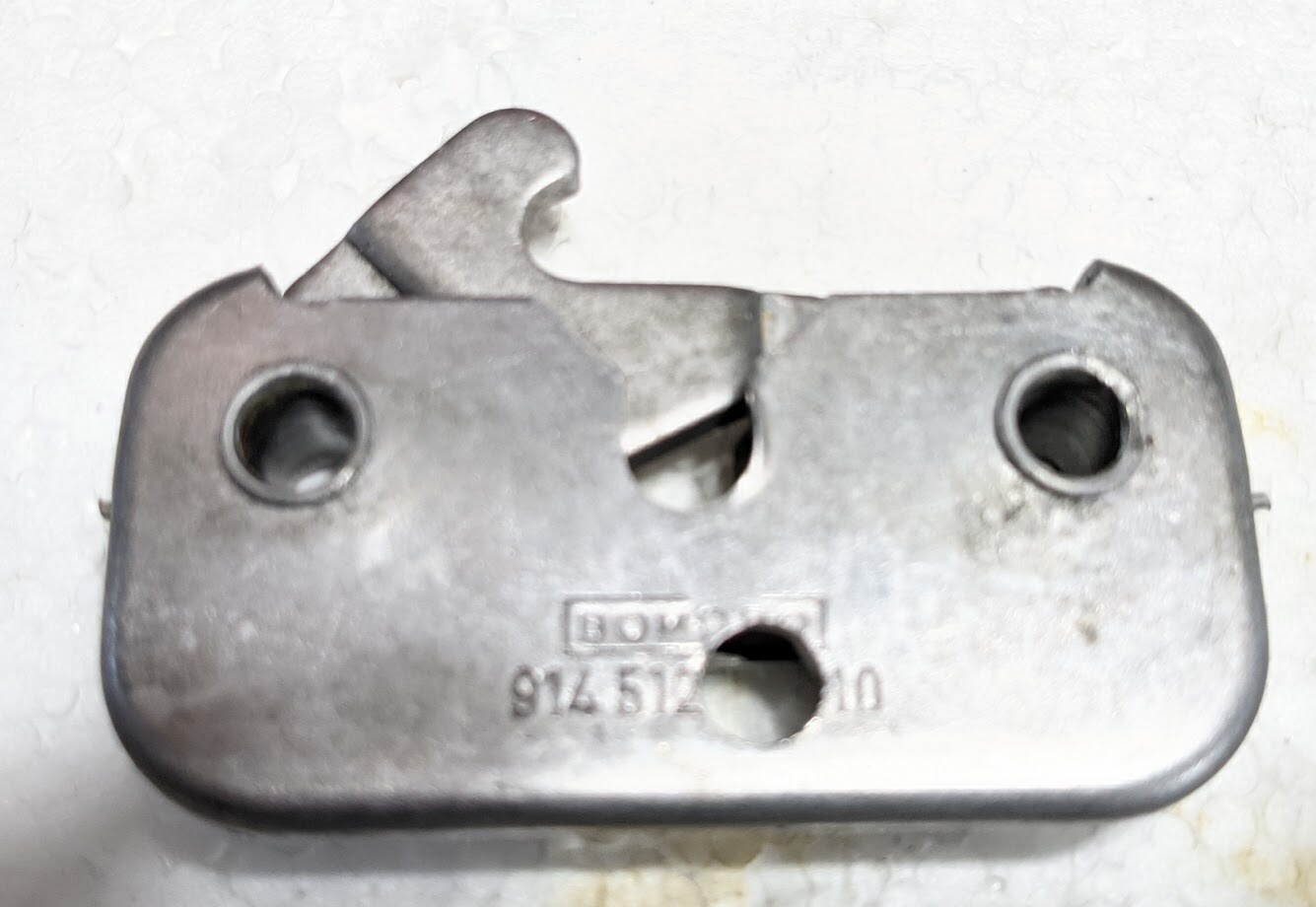 FERRARI  355  FRONT TRUNK LOCK OR ENGINE BAY LOCK LATCH 60277407