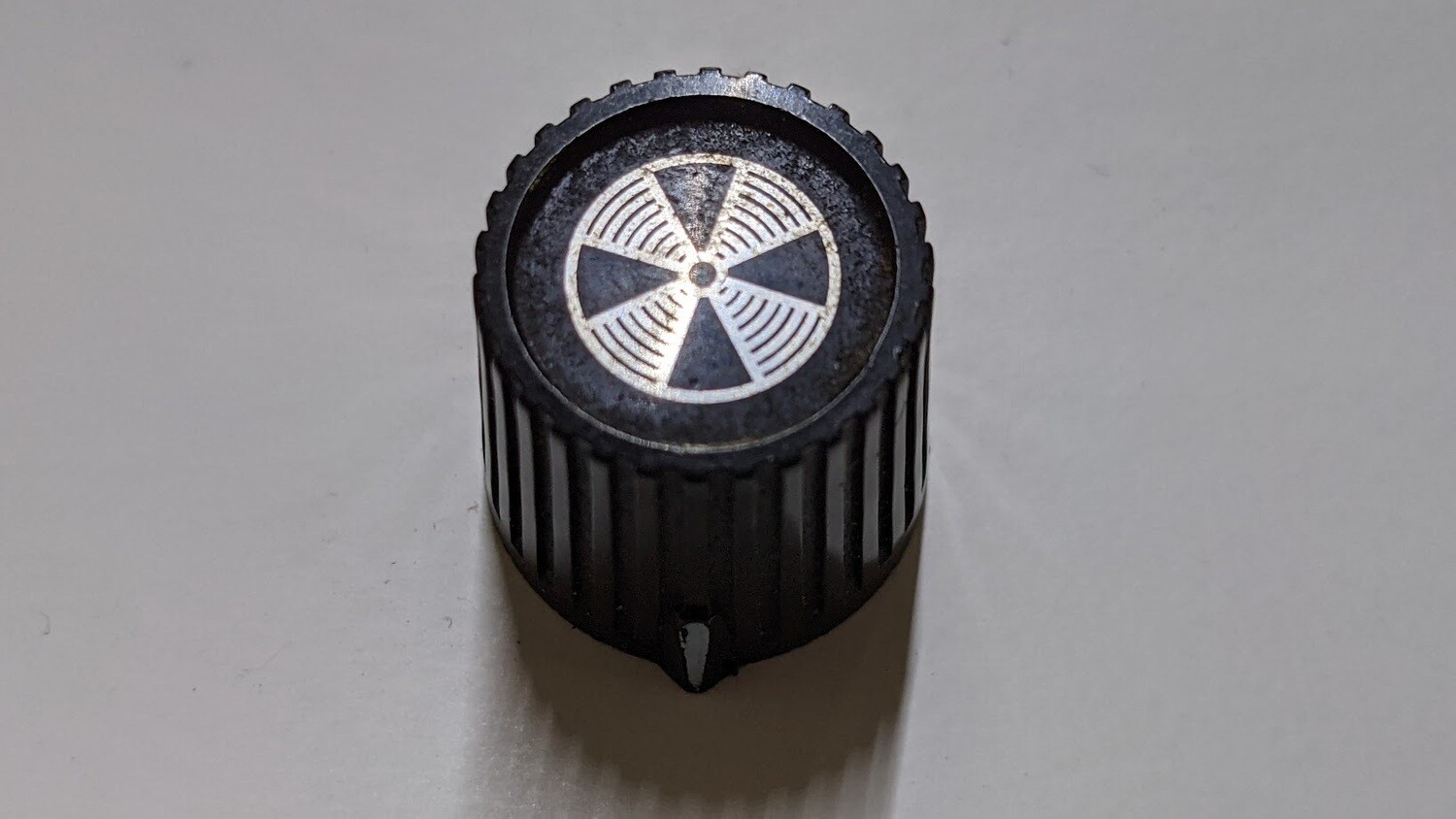 FERRARI 308 PARTS GTS CENTER CONSOLE a/c FAN SPEED KNOB  60928200
