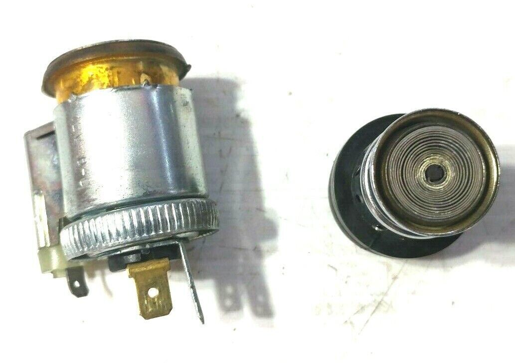 FERRARI 308 PARTS GTS CENTER CONSOLE CIGAR LIGHTER 60603000