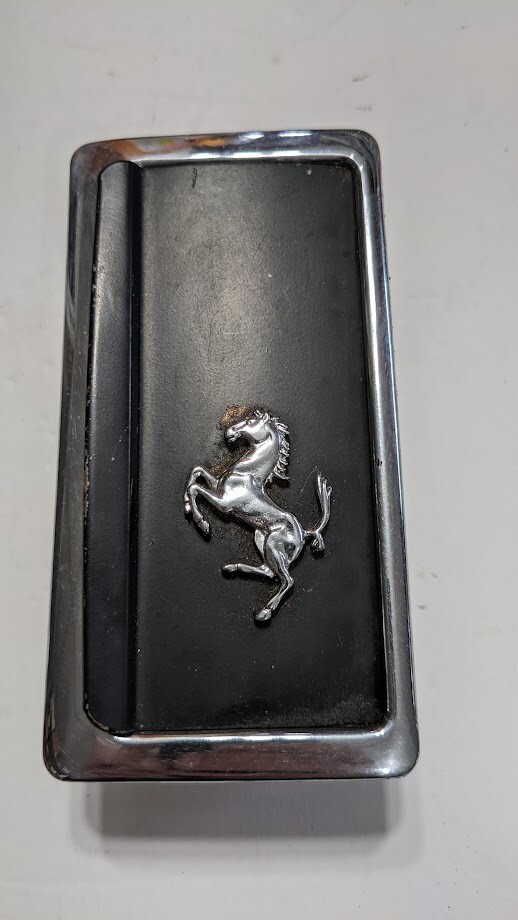 FERRARI 308 PARTS  GTS CENTER CONSOLE ASHTRY WITH CAVALLINO HORSE 60781300