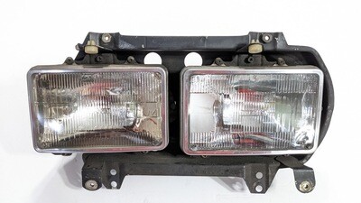 81 - 99 ROLLS-ROYCE SILVER SPUR FRONT RIGHT SIDE HEAD LIGHT
 PRE-OWNED