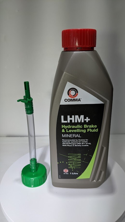 ROLLS ROYCE SILVER SPUR MINERAL OIL LHM + RH15215 LITER AND ADAPTER