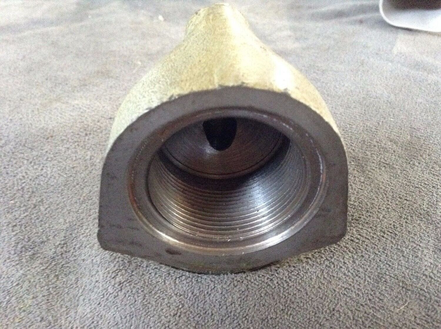 ROLLS ROYCE SILVER SPUR REAR GAS SPRING MOUNTING HUB FLANGE UR21210