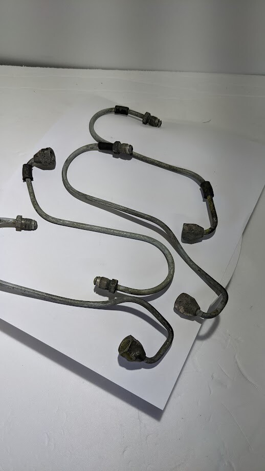 ROLLS ROYCE SILVER SHADOW FRONT CALIPER BRAKE PIPE SET