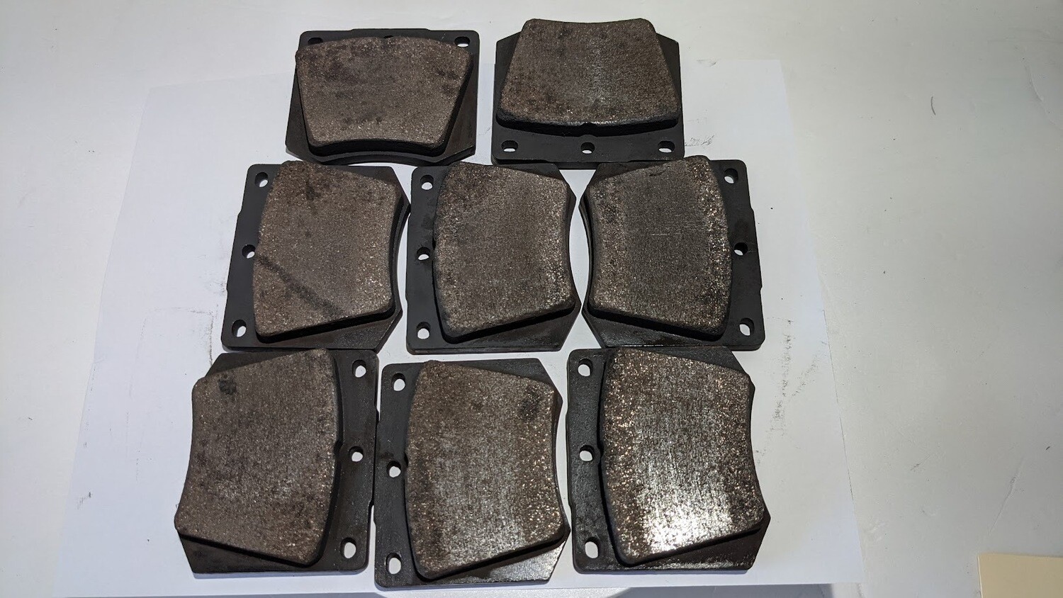 Rolls Royce Silver Shadow Spirit Corniche FRONT brake pads Pads CD6381 VIN 1001 to 17k PRE OWNED