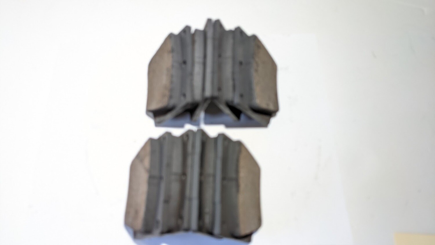 Rolls Royce Silver Shadow Spirit Corniche FRONT brake pads Pads CD6381 VIN 1001 to 17k PRE OWNED