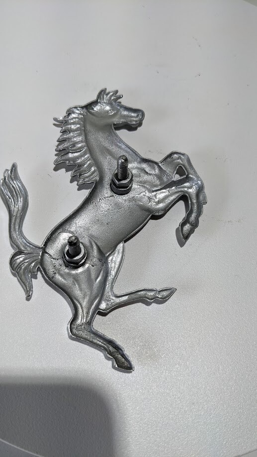 FERRARI 308 GTS  PARTS Ferrari Cavallino rampante FRONTHORSE 63233900 115mm