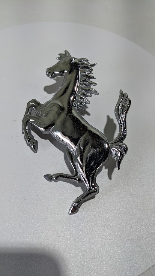 FERRARI 308 GTS  PARTS Ferrari Cavallino rampante FRONTHORSE 63233900 115mm