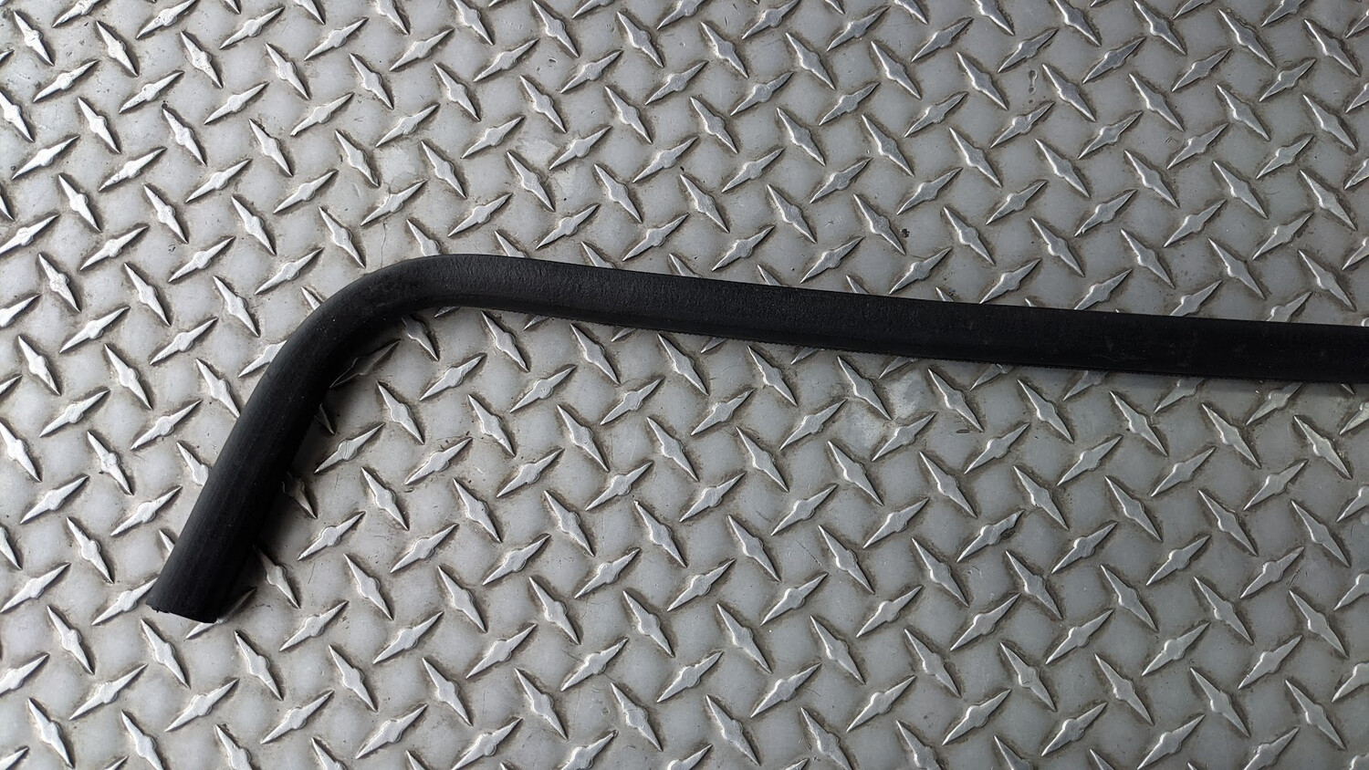 FERRARI 308 PARTS  GTS CABIN COMPARTMENT TOP SEAL RUBBER weather-stripping
