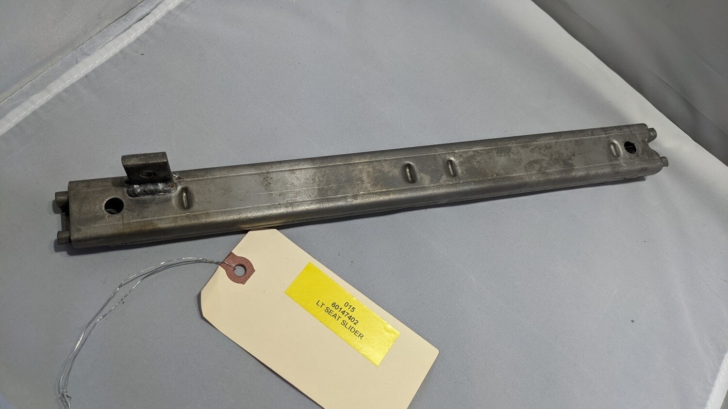 FERRARI 308 GTSi INTERIOR LEFT SEAT SLIDING TRACK 60147402