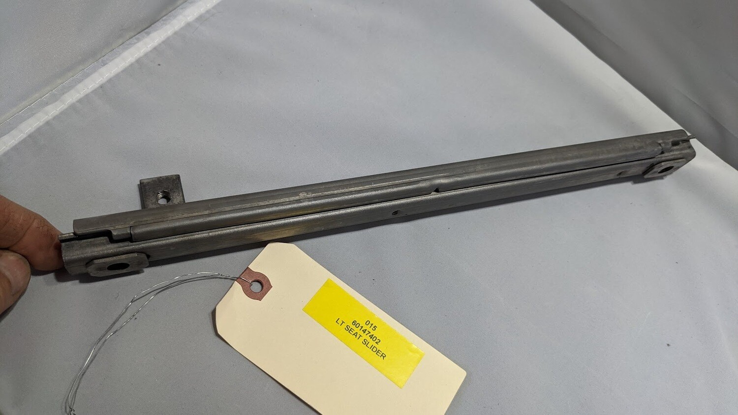 FERRARI 308 GTSi INTERIOR LEFT SEAT SLIDING TRACK 60147402