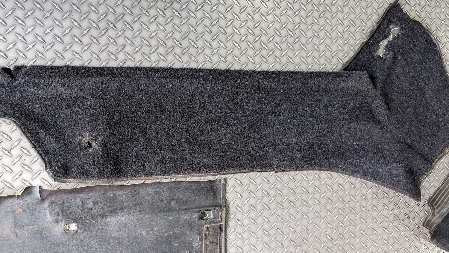 FERRARI 308 GTSi INTERIOR BLACK CARPET ORIGINAL