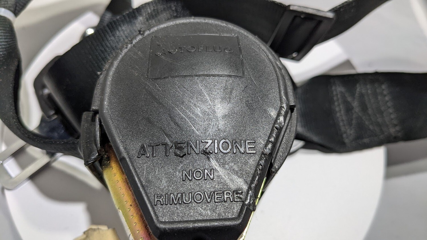 FERRARI 308 GTSi  SEAT BELT SPOOL LEFT DRIVER SIDE 62551300L