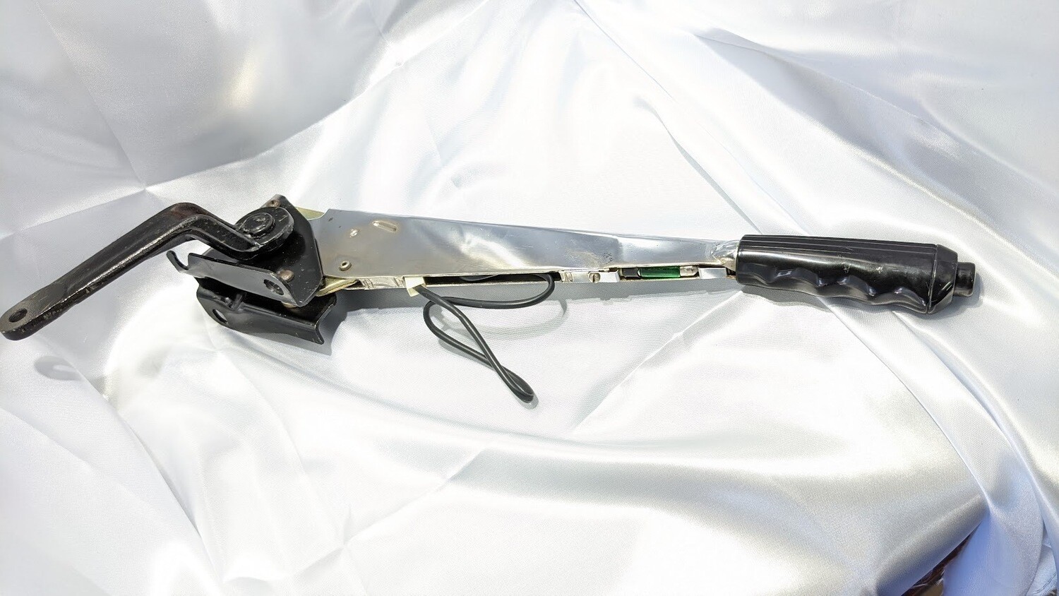 FERRARI 308 81 USA PARTS PARKING EMERGENCY BRAKE LEVER HANDLE 108965