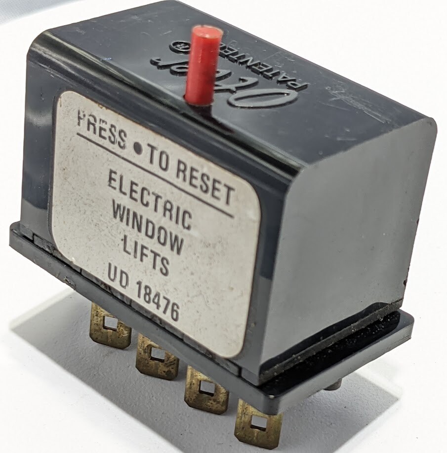 ROLLS ROYCE SILVER SPUR SPORIT CIRCUIT BREAKER UD18476 OTTER