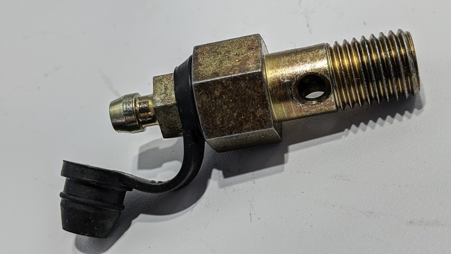 FERRARI 360 F-430 PARTS TRANSMISSION F1 2 way BLOCK  bleeder and fitting 171630 PRE OWNED