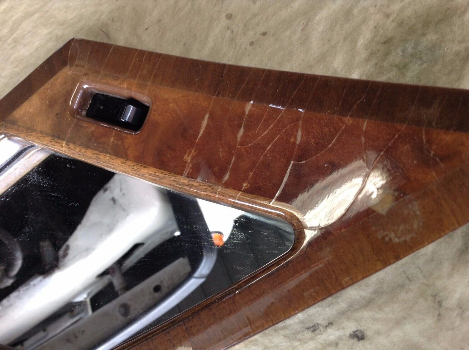 81 - 98 ROLLS ROYCE SILVER SPUR REAR RIGHT VANITY MIRROR