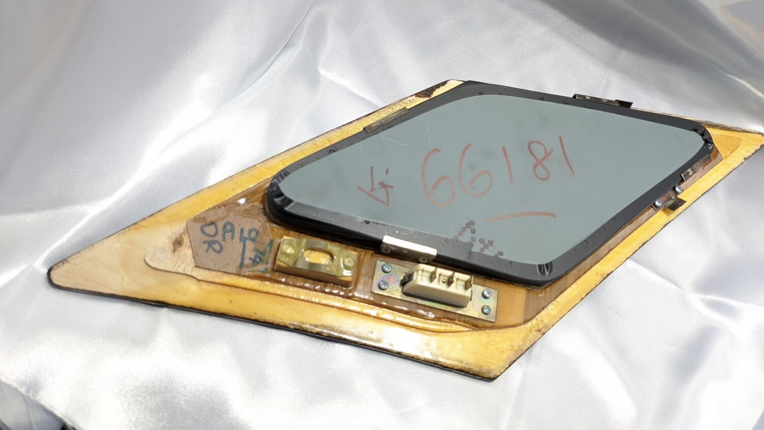 1998 Rolls Royce Silver Spirit Spur inside vanity Rear View mirror left and right