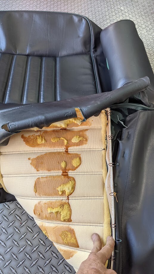 91 TO 98 BENTLEY TURBO R REAR SEAT SKIN AND HEADRESTS