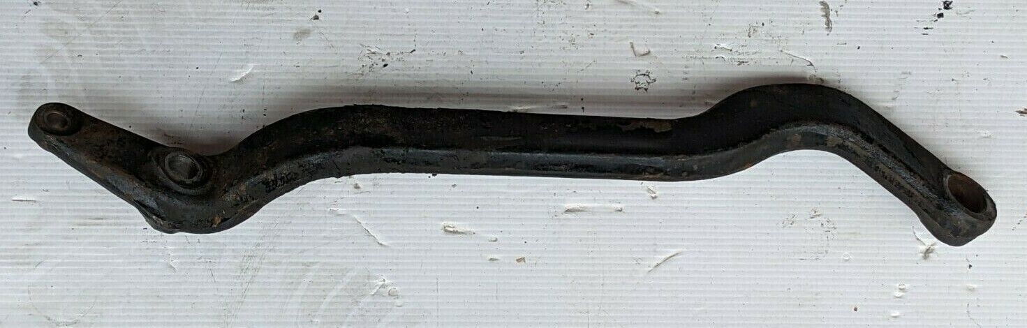 65 - 80 ROLLS ROYCE SILVER SHADOW FRONT REARWARD RIGHT CONTROL ARM UR12876