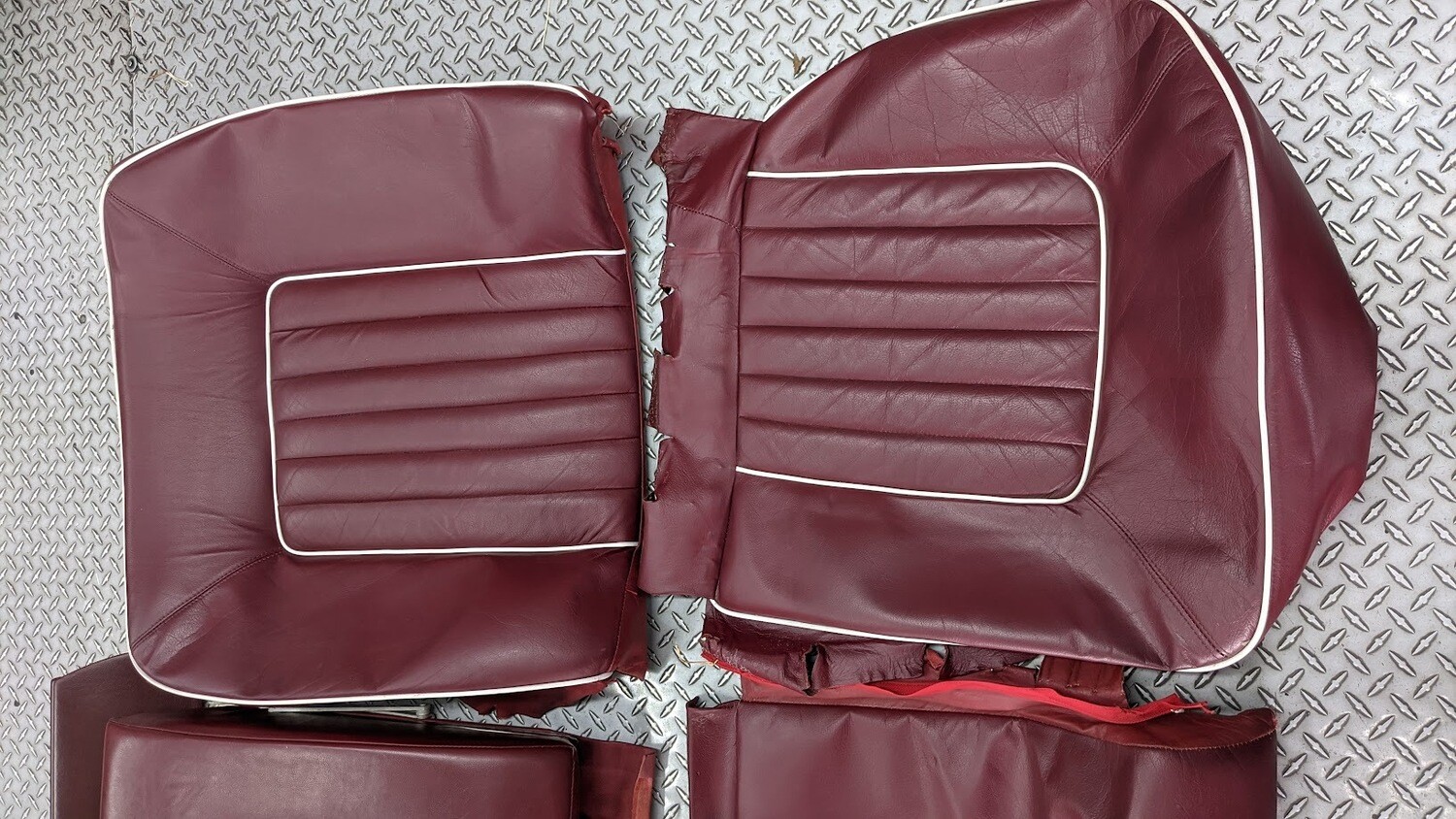81 TO 94 Rolls Royce Silver Spur rear seat skin on Burgundy and white