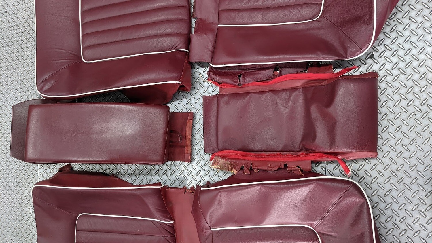 81 TO 94 Rolls Royce Silver Spur rear seat skin on Burgundy and white