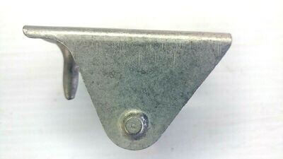 65 - 80 ROLLS ROYCE SILVER SHADOW HOOD LEFT HOOD CATCH BONNET UB17991