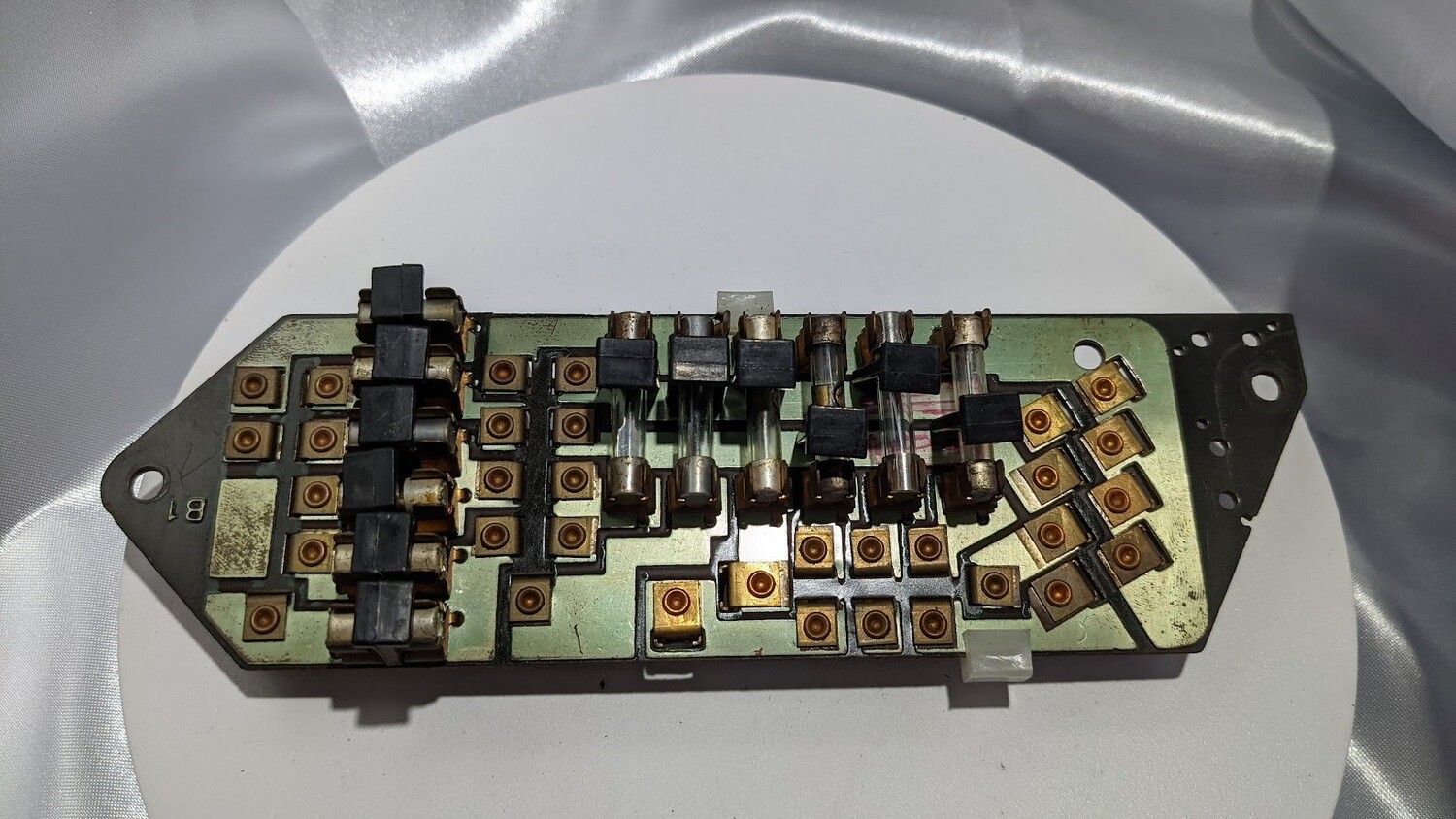 Rolls Royce Silver Shadow CORNICHE fuse box CIRCUIT BOARD UD19178